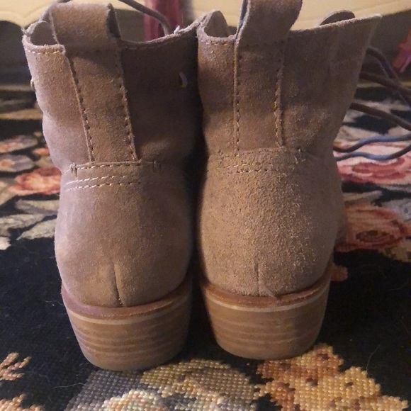 Dolce Vita shoes - Picture 2 of 5